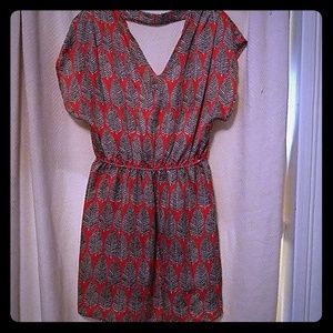 Adorable leaf print mini dress